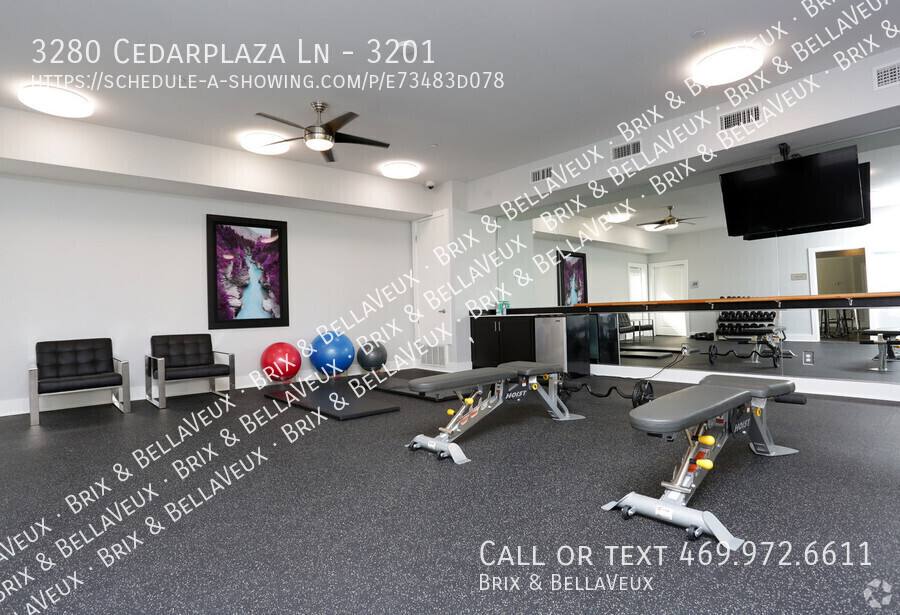 Apartment for rent at 3280 Cedarplaza Lane #3201, Dallas, TX 75235