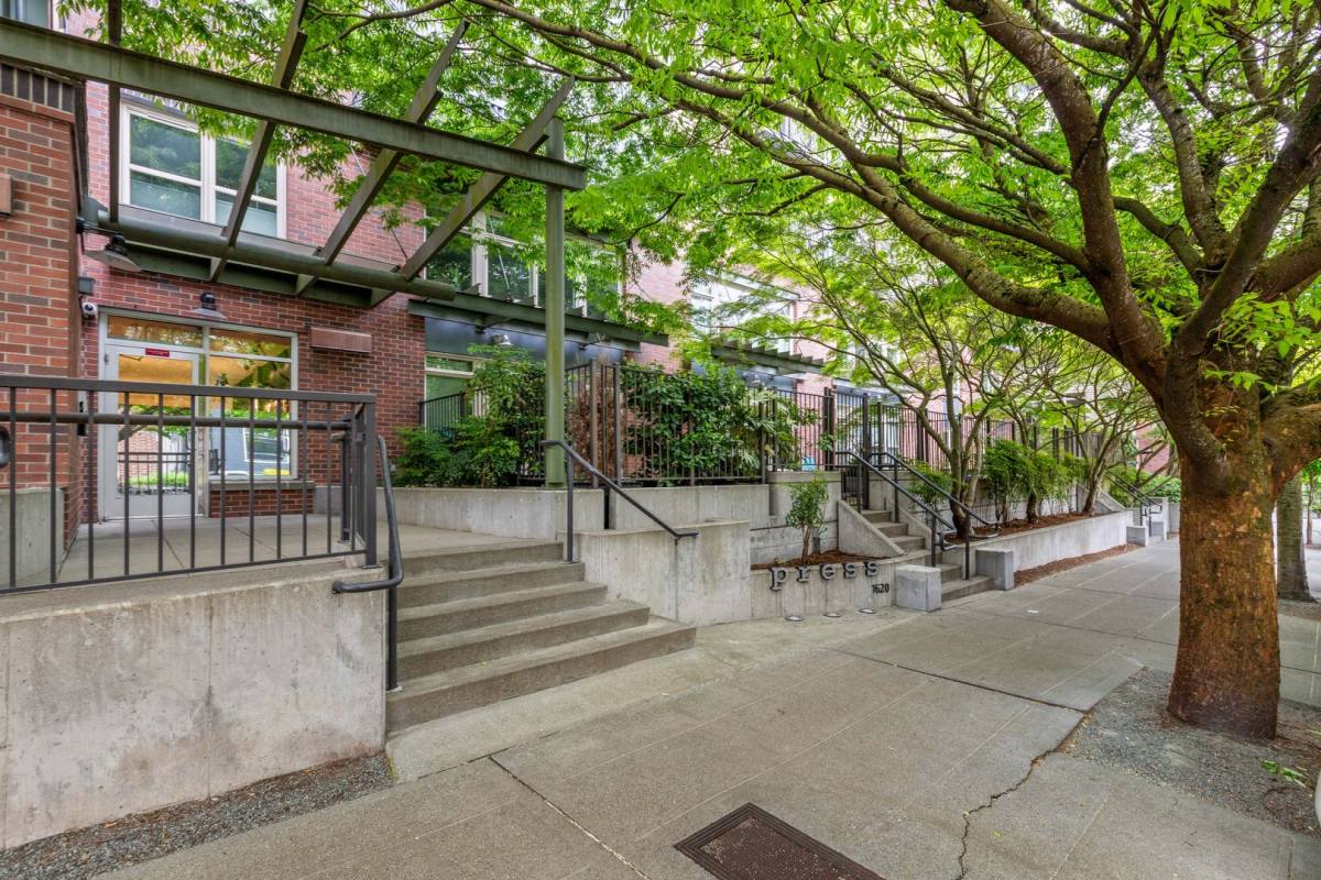 Condo for rent at 1620 Belmont Ave, Seattle, WA 98122
