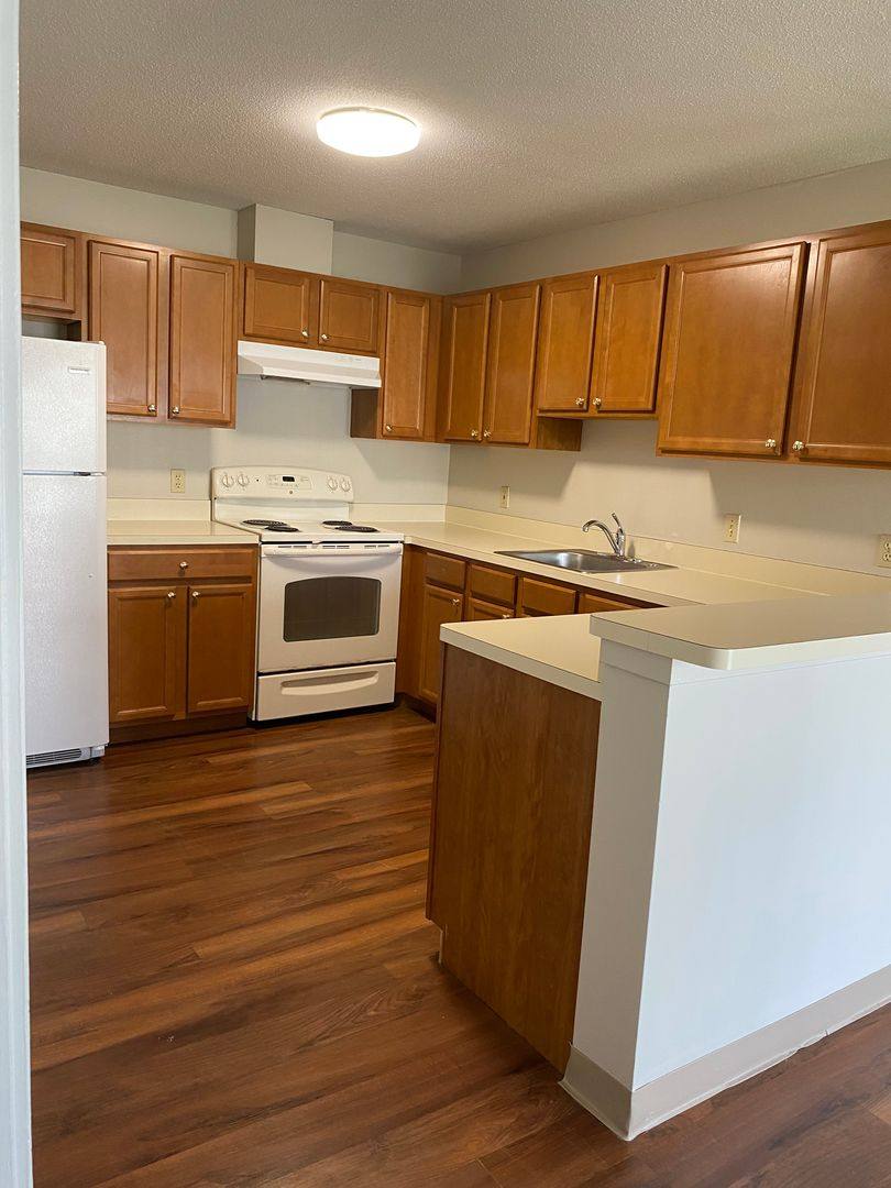 Apartment for rent at 1 Meadow Dr, Raynham, MA 02767