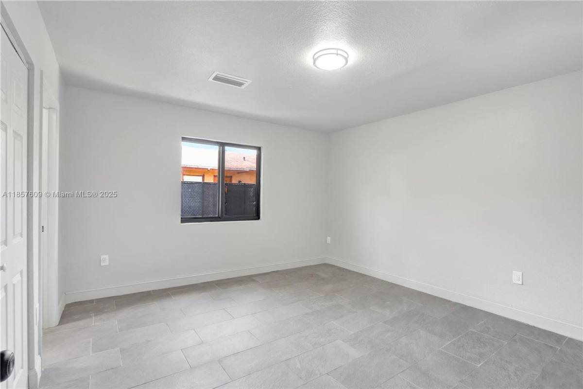 House for rent at 861 NW 6th Ave, Pompano Beach, FL 33060