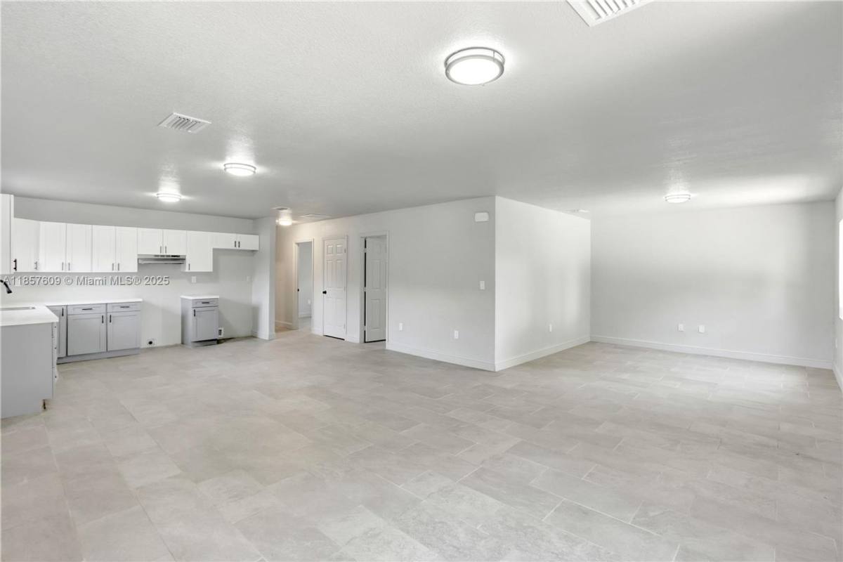 House for rent at 861 NW 6th Ave, Pompano Beach, FL 33060