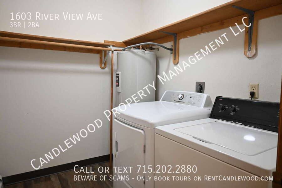 Apartment for rent at 1603 River View Ave, Stevens Point, WI 54481