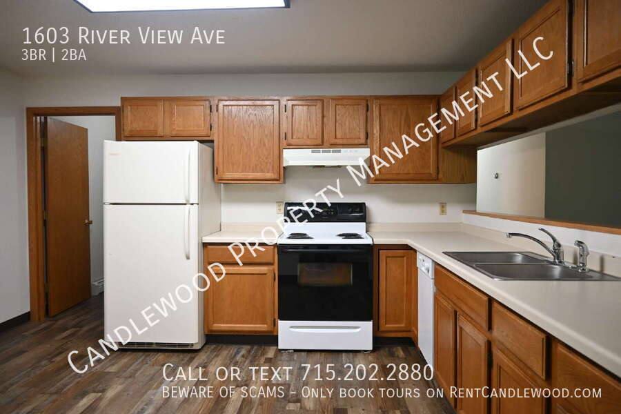 Apartment for rent at 1603 River View Ave, Stevens Point, WI 54481
