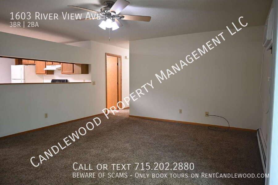 Apartment for rent at 1603 River View Ave, Stevens Point, WI 54481