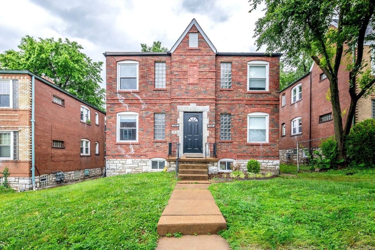 Apartment for rent at 4946 - 4948 Kemper Ave, Saint Louis, MO 63139