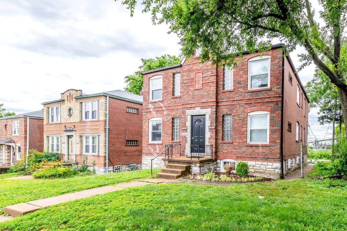 Apartment for rent at 4946 - 4948 Kemper Ave, Saint Louis, MO 63139