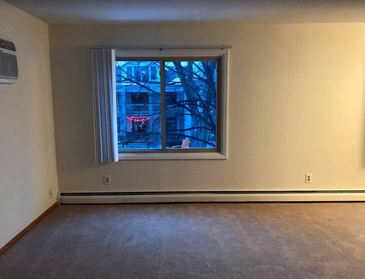 Apartment for rent at 2649 Humboldt Ave S, Minneapolis, MN 55408