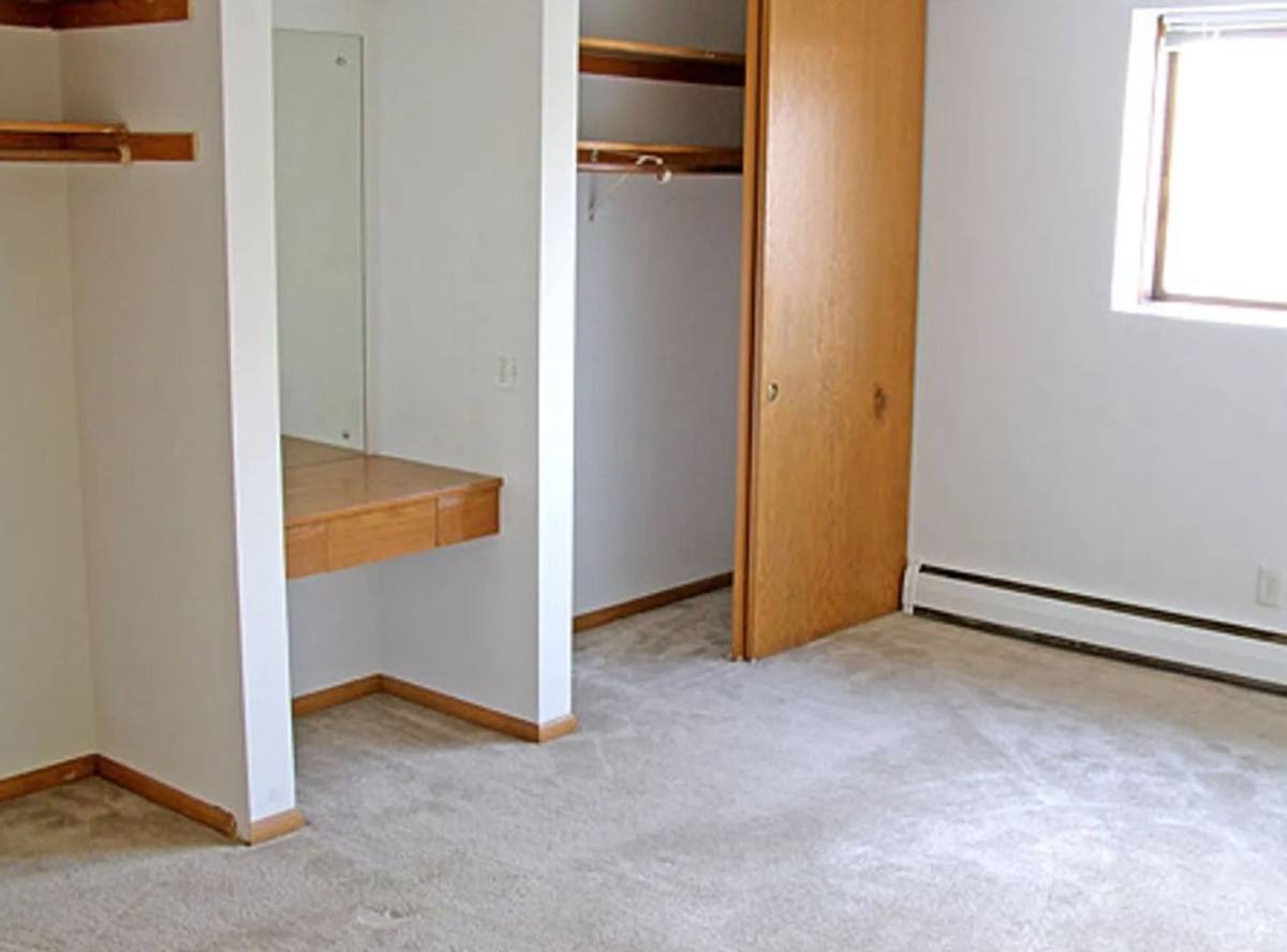 Apartment for rent at 3708 Lyndale Ave S, Minneapolis, MN 55409