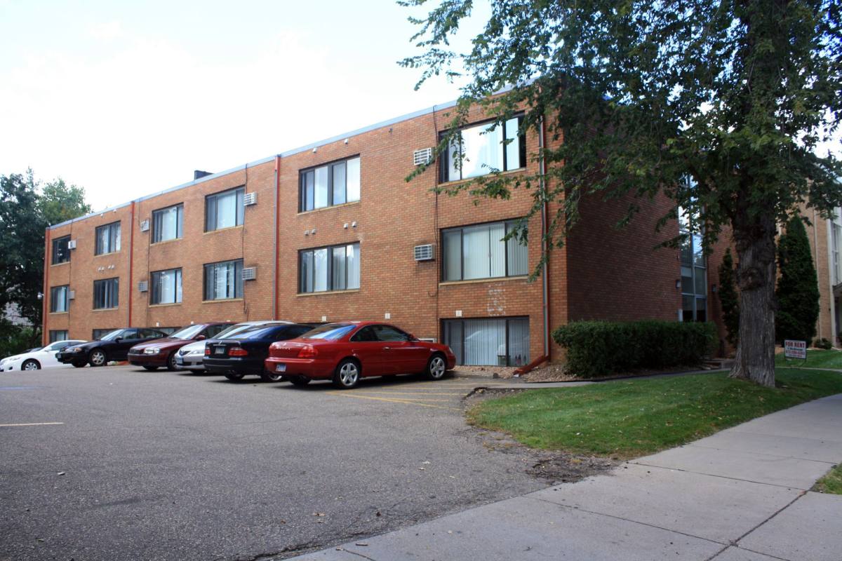 Apartment for rent at 708 University Ave SE, Minneapolis, MN 55414