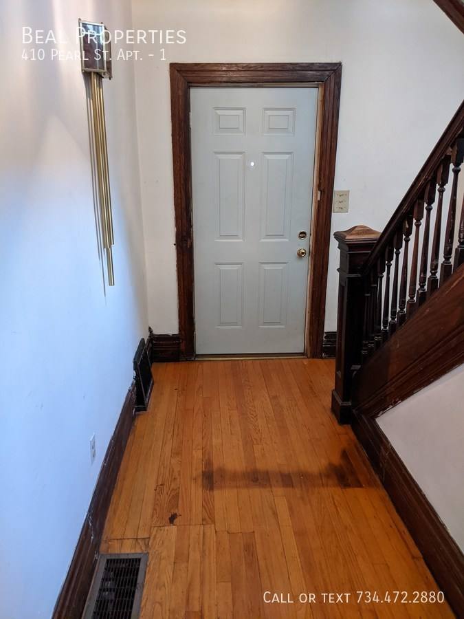 Apartment for rent at 410 Pearl St #1, Ypsilanti, MI 48197