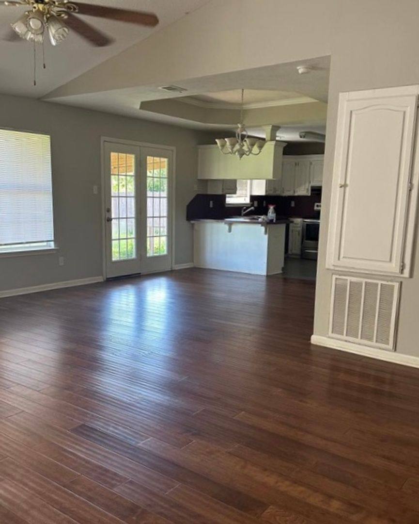 House for rent at 25 Applewood Dr, Cabot, AR 72023