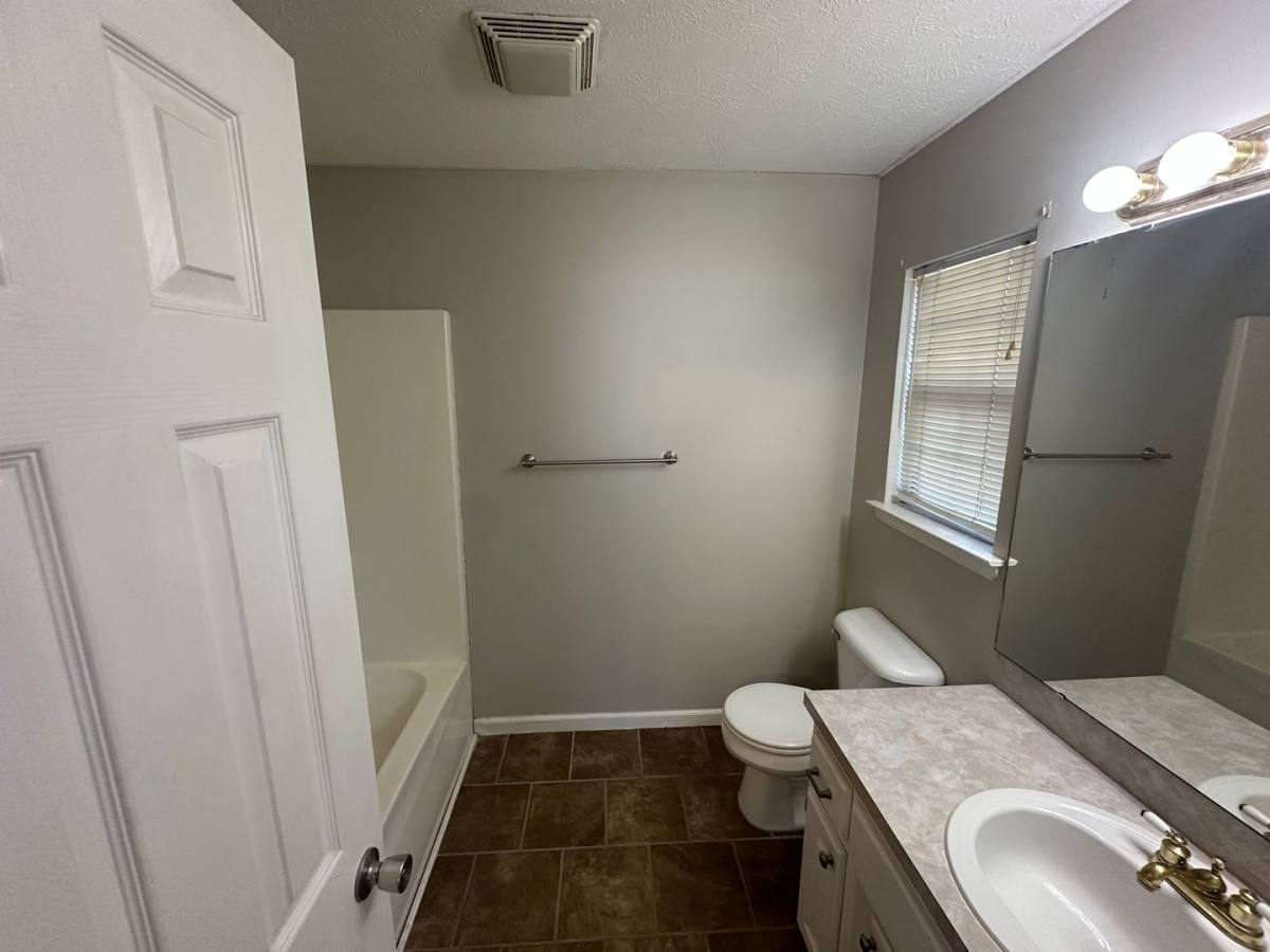 House for rent at 25 Applewood Dr, Cabot, AR 72023
