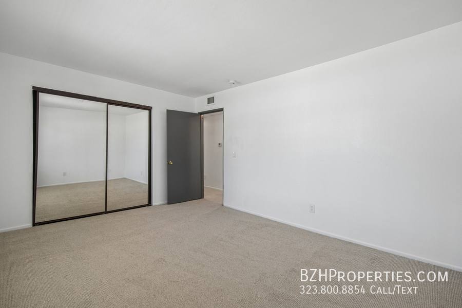 Apartment for rent at 11924 Mayfield Ave #5, Los Angeles, CA 90049