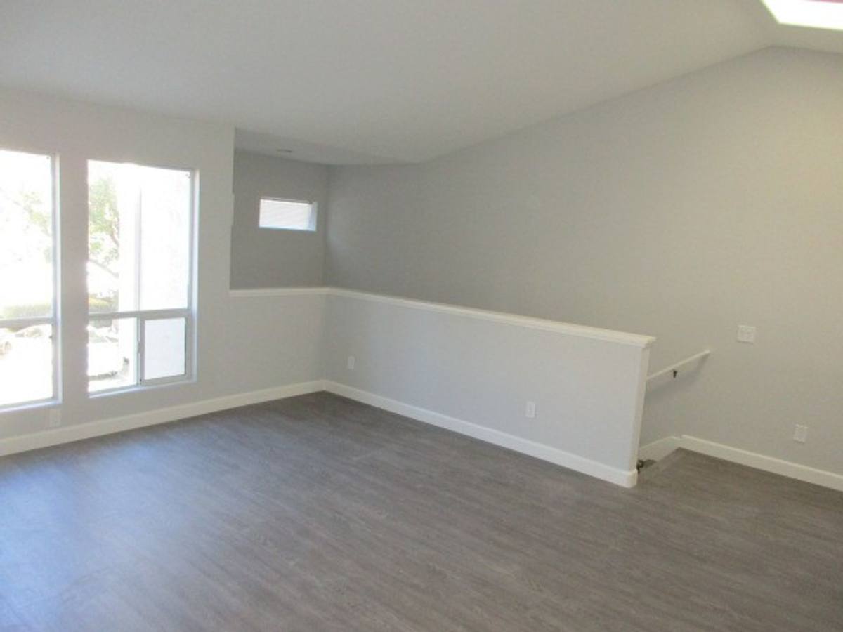 Townhouse for rent at 9975 Scripps Westview Way, San Diego, CA 92131