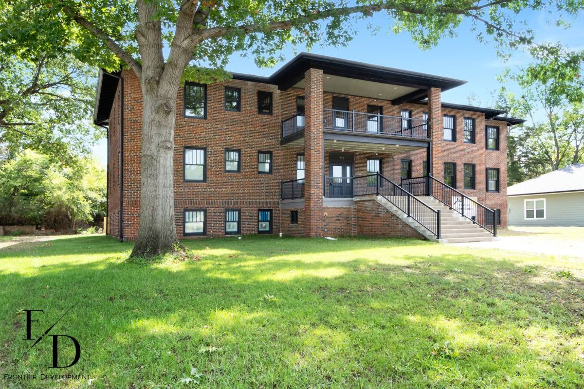 Apartment for rent at 512 Spruce St, Wamego, KS 66547
