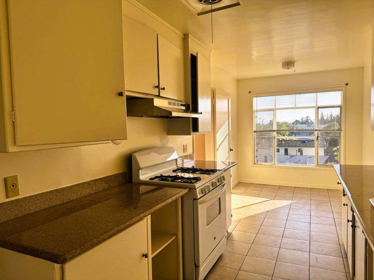 Apartment for rent at 3105 High St, Oakland, CA 94619