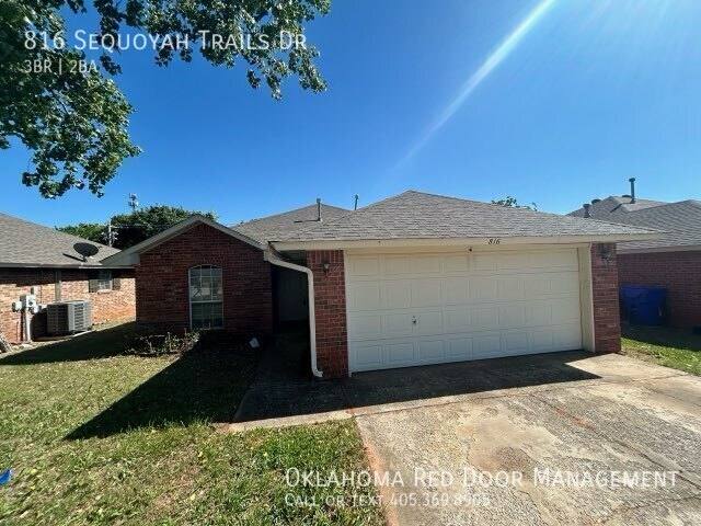 House for rent at 816 Sequoyah Trails Dr, Norman, OK 73071