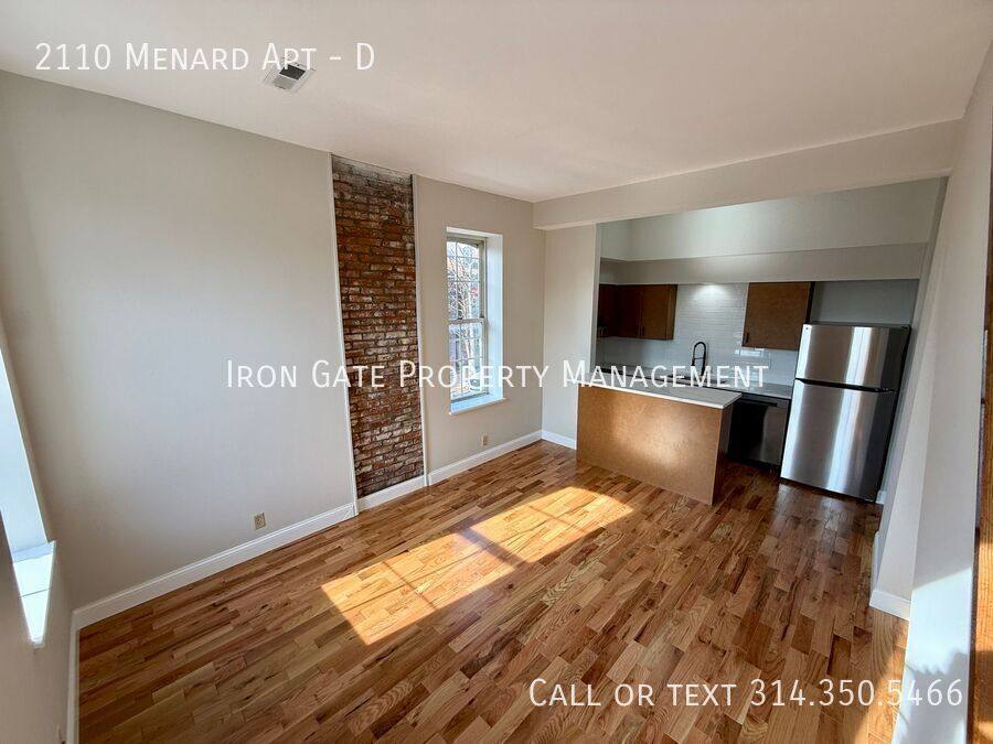 Apartment for rent at 2110 Menard St #D, Saint Louis, MO 63104