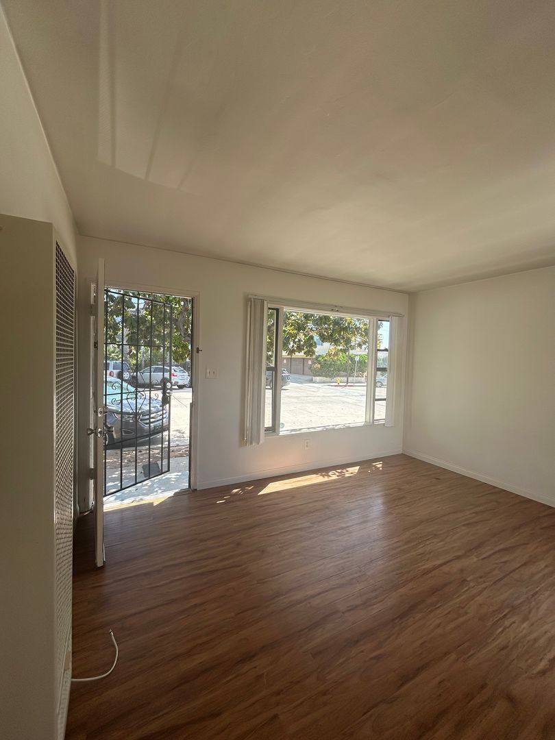 Apartment for rent at 4682 - 4688 Bayard St, San Diego, CA 92109