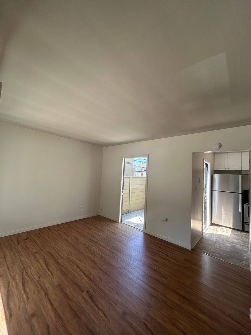 Apartment for rent at 4682 - 4688 Bayard St, San Diego, CA 92109