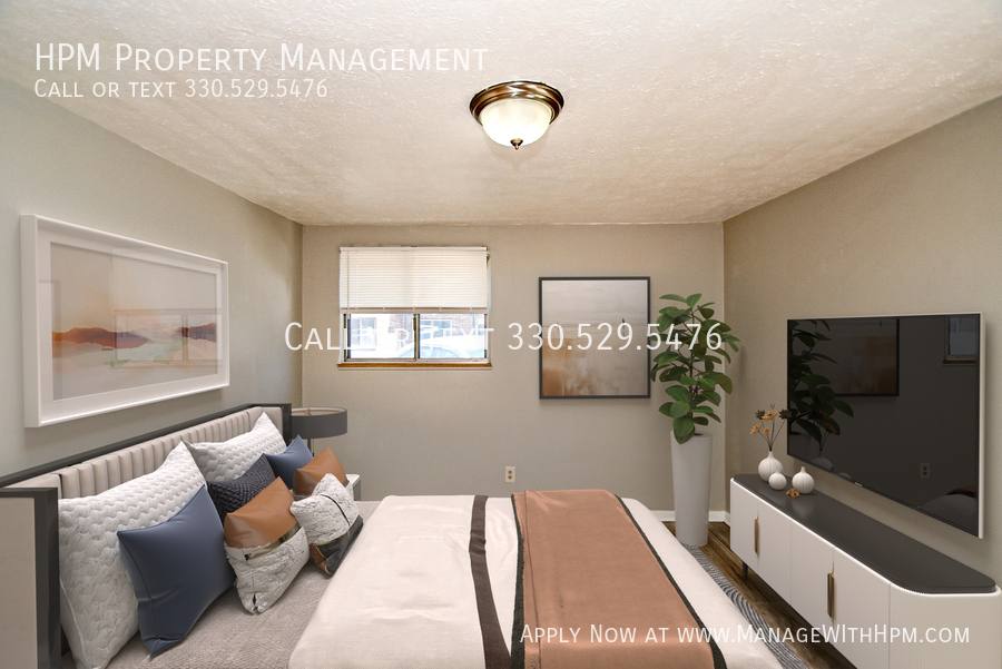Apartment for rent at 842 S Green Rd #6, Cleveland, OH 44121