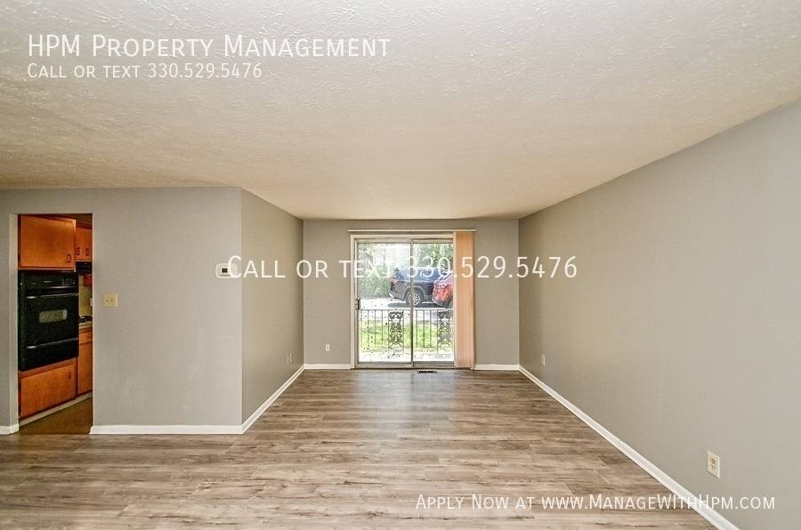 Apartment for rent at 842 S Green Rd #6, Cleveland, OH 44121