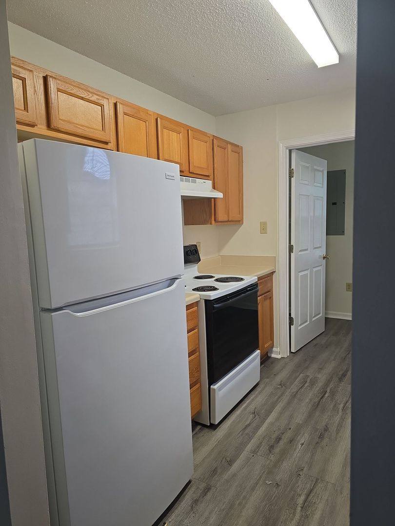 Townhouse for rent at 9804-A Whitfield Ave, Savannah, GA 31406