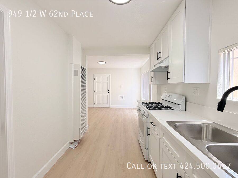 Apartment for rent at 949 1 2 W 62nd Place, Los Angeles, CA 90044