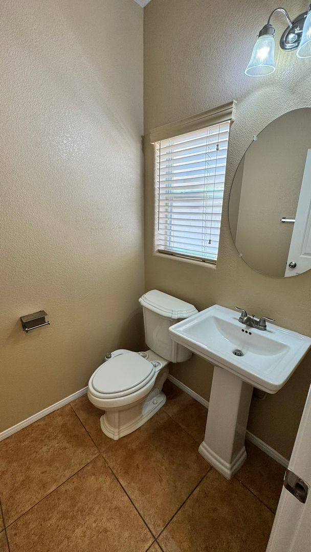 House for rent at 917 Blushing Rose, Henderson, NV 89052