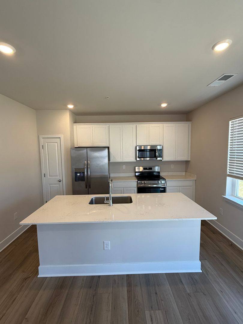 House for rent at 1670 Lake Placid Dr, Trappe, MD 21673