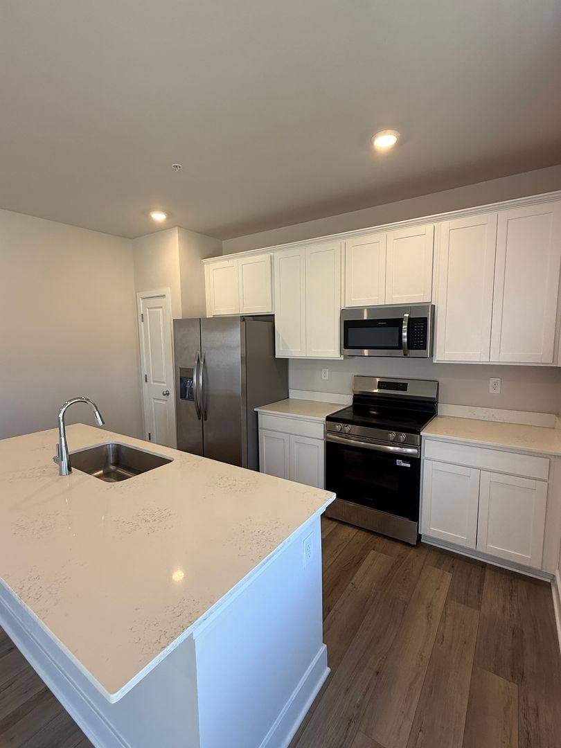 House for rent at 1670 Lake Placid Dr, Trappe, MD 21673