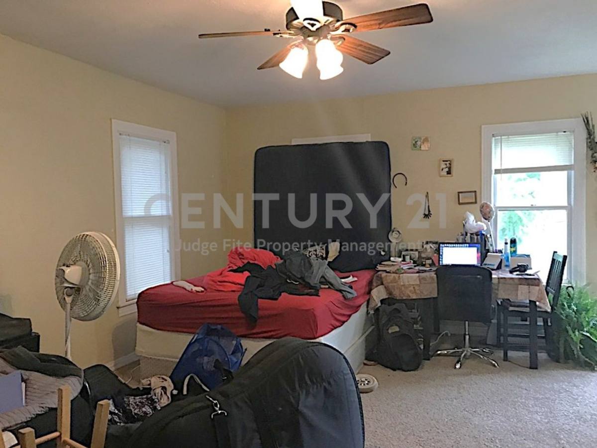 Apartment for rent at 309 Normal St, Denton, TX 76201