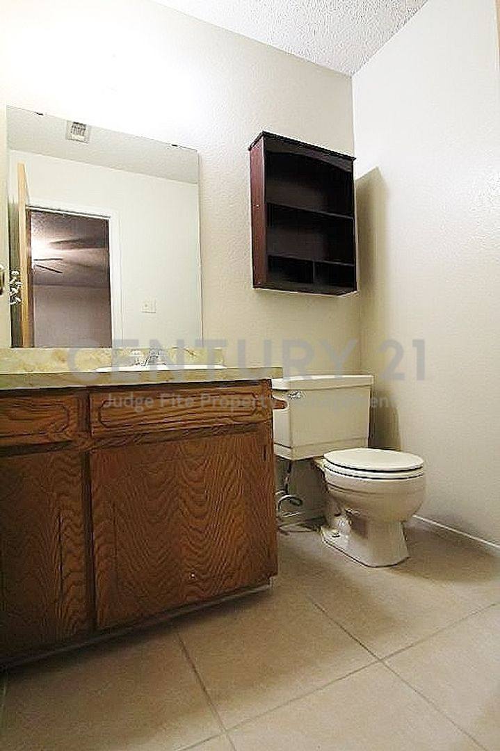 House for rent at 1110 Curtis Dr, Weatherford, TX 76086