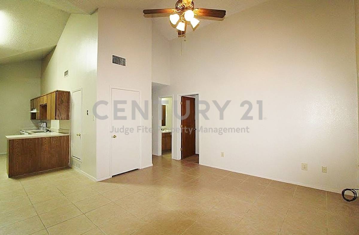 House for rent at 1110 Curtis Dr, Weatherford, TX 76086