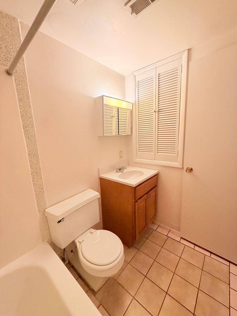 Apartment for rent at 4909 Verona Rd, Verona, PA 15147