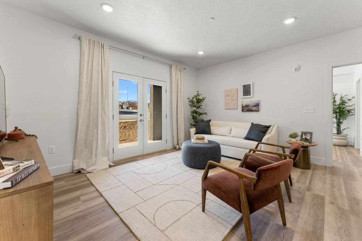 Apartment for rent at 302 S Divario Canyon, Saint George, UT 84770