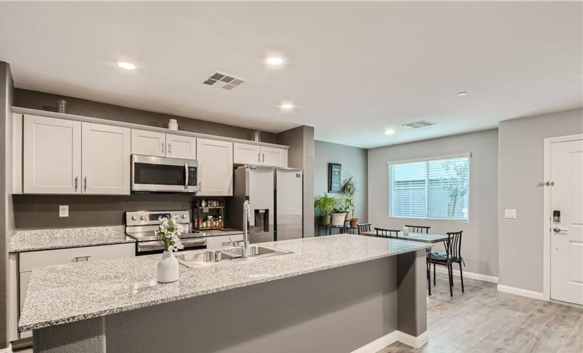 Townhouse for rent at 12110 Midnight Pine Rd, Las Vegas, NV 89183