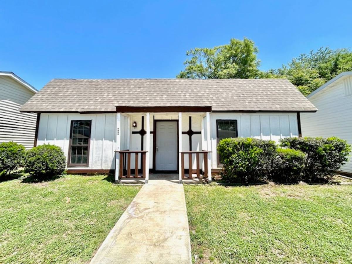House for rent at 4216 Chalet Circle NW, Huntsville, AL 35810