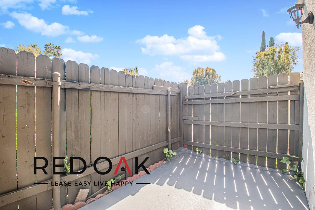 Townhouse for rent at 7340 Haskell Ave #104, Van Nuys, CA 91406