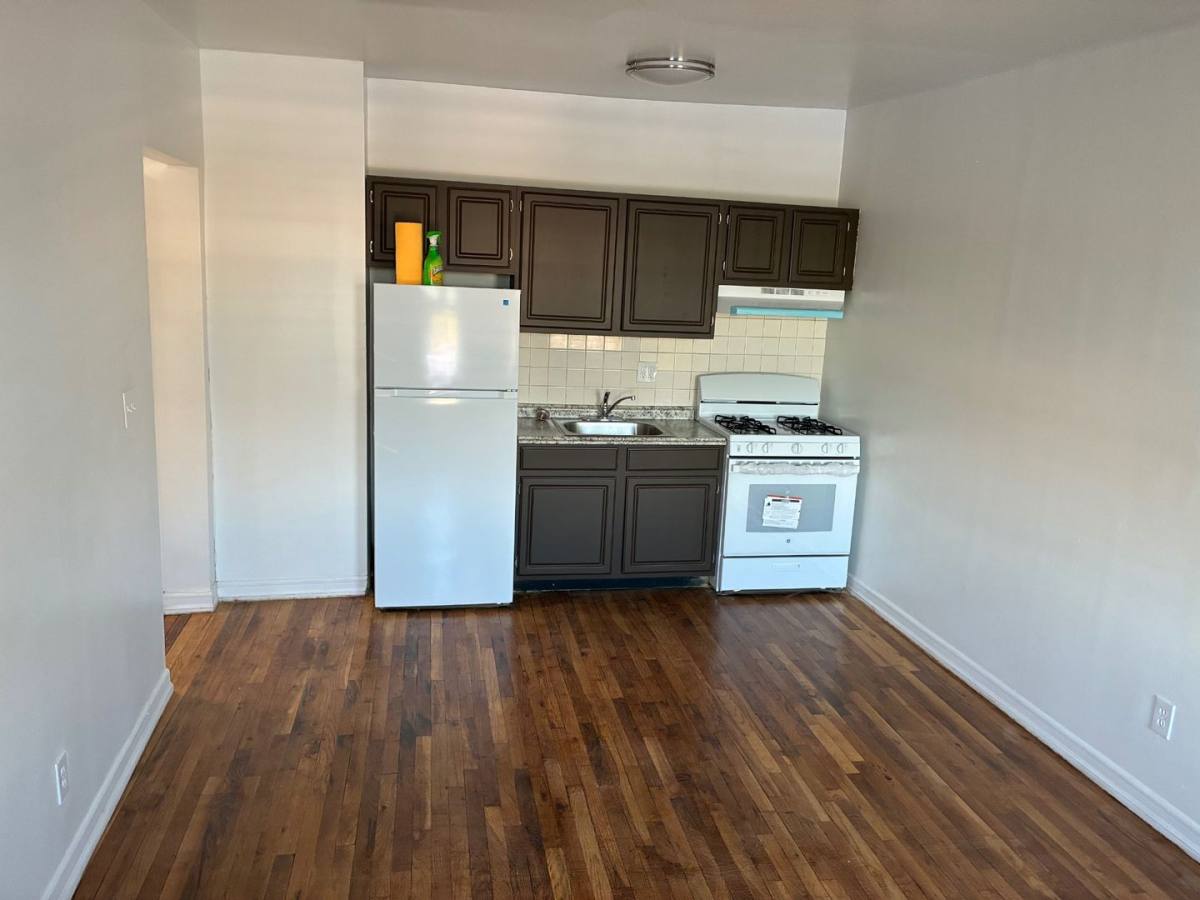 Apartment for rent at 1325 Lafayette Ave, Bronx, NY 10474