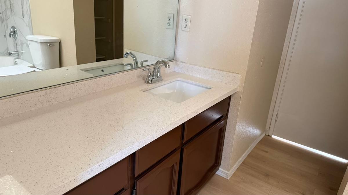 Townhouse for rent at 882 Ripple Way, Las Vegas, NV 89110