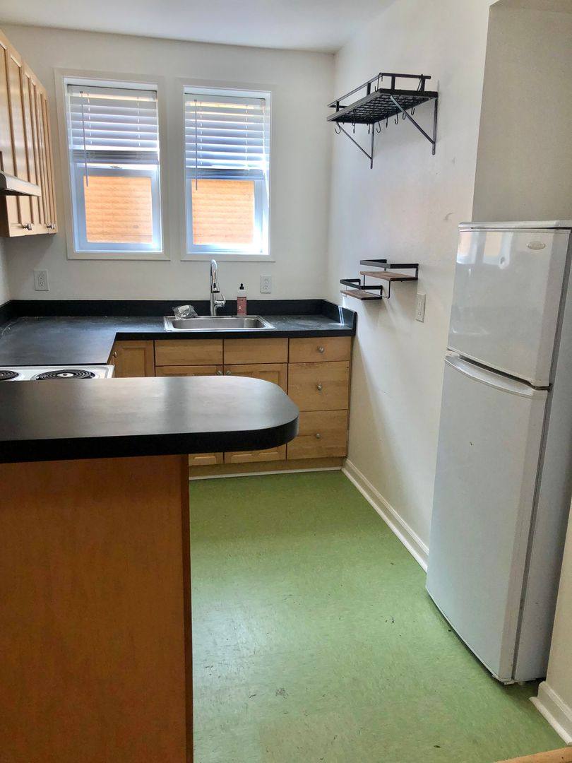 Apartment for rent at 411 NE 22nd Ave, Portland, OR 97232