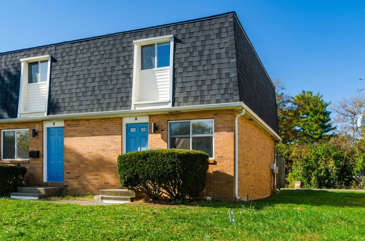 Apartment for rent at 3399 Beachworth Dr, Columbus, OH 43232