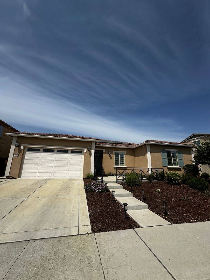 House for rent at 2305 Banks Dr, Woodland, CA 95776