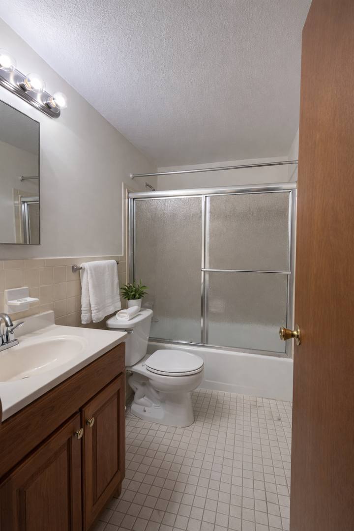 Apartment for rent at 221 Old W Warren Rd, Warren, MA 01083
