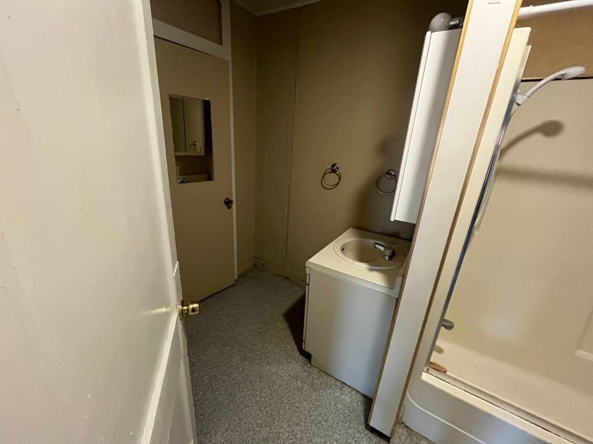 Apartment for rent at 103 W 1st St, Roxana, IL 62084