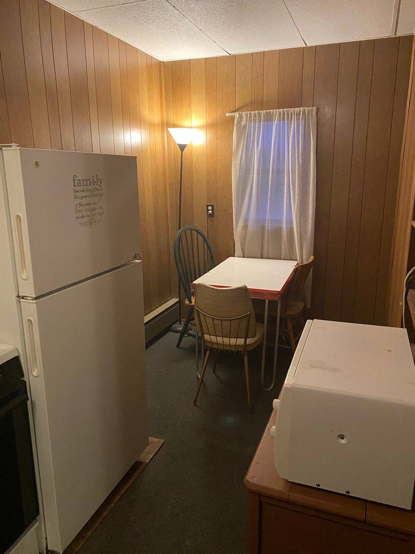 Apartment for rent at 103 W 1st St, Roxana, IL 62084