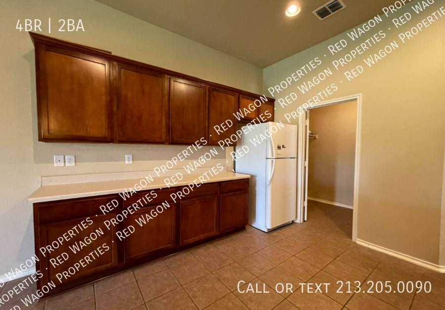House for rent at 4914 Gemsbuck Chase, San Antonio, TX 78251