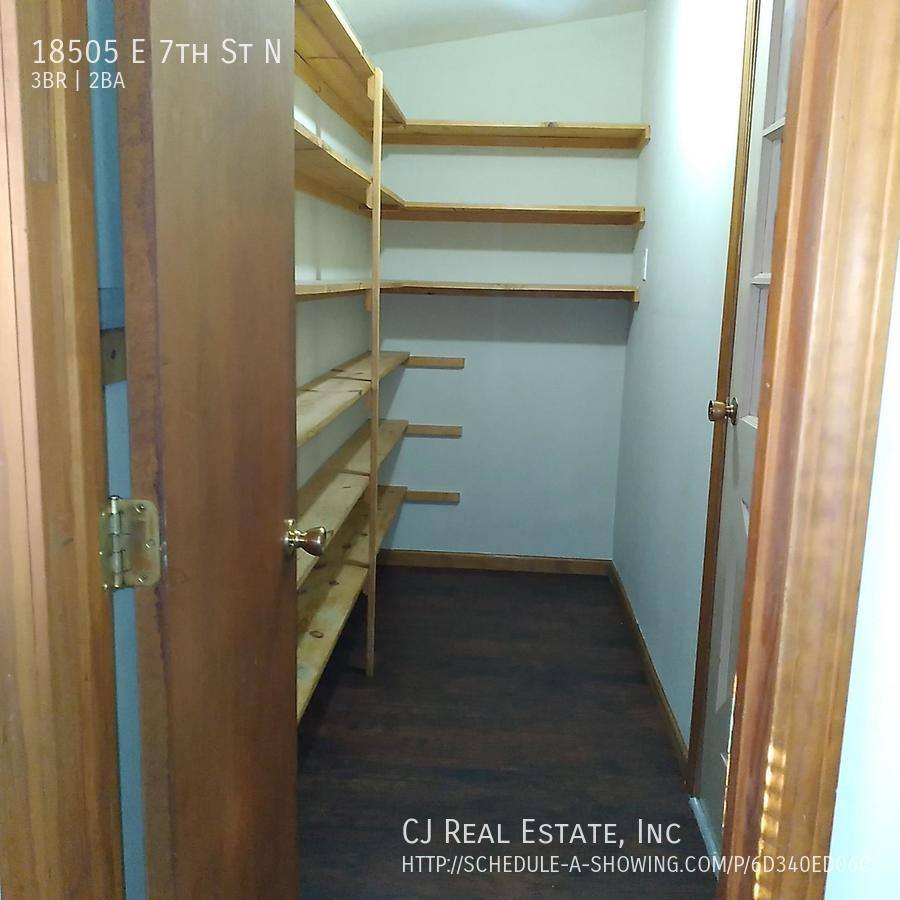 House for rent at 18505 E 7th St N, Independence, MO 64056