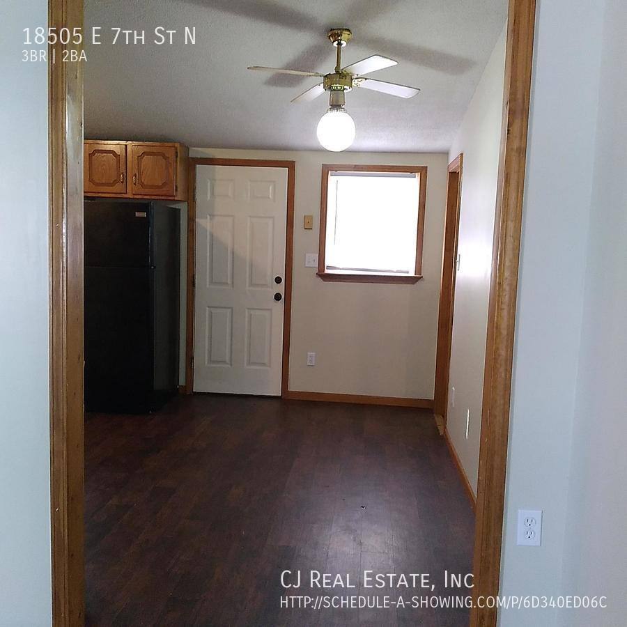 House for rent at 18505 E 7th St N, Independence, MO 64056